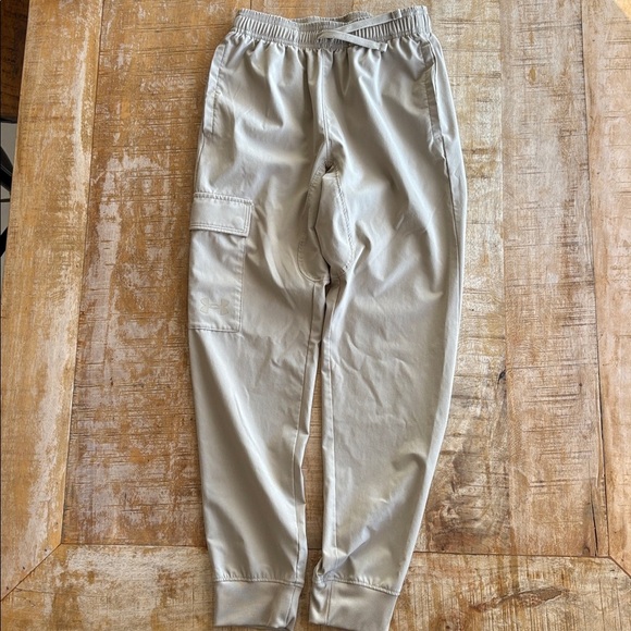 Under Armour Boys Light Tan Athletic Joggers YM - Picture 4 of 6
